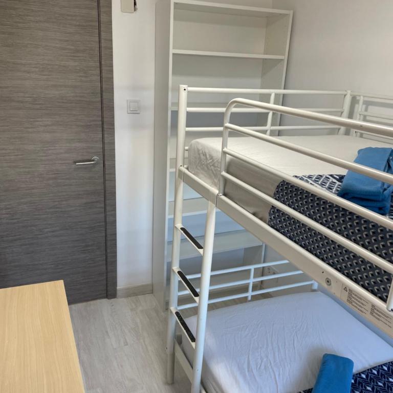Apartamento luminoso en Rocafort - Apartamento de 3 dormitorios - 9