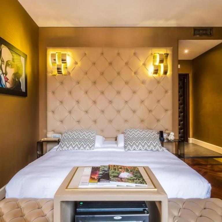 The Inn at the Spanish Steps Luxury Collection - The Club Condotti 91 - Camera Matrimoniale Deluxe con Vista - 1