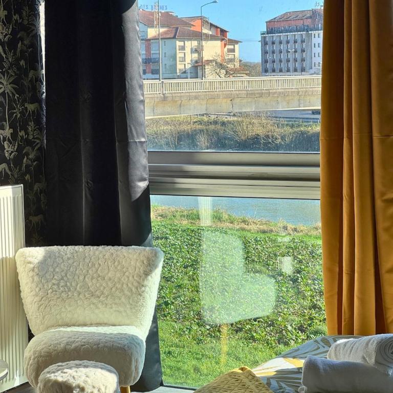 Majestic - Wifi - Parking - Vue - One-Bedroom Apartment - 8