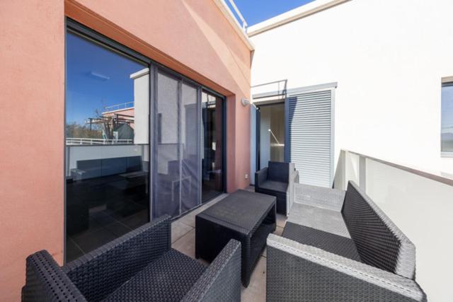 T2 récent 45m2, Parking inclus, Clim - Apartamento - 11
