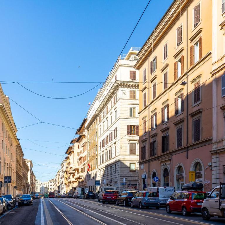Attico Spazioso ed Elegante a Santa Maria Maggiore - Appartamento con 3 Camere da Letto - 33