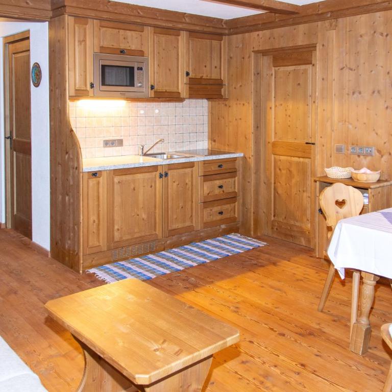 Ansitz Steiner - Appartamento Deluxe con 2 Camere da Letto e Balcone - 7