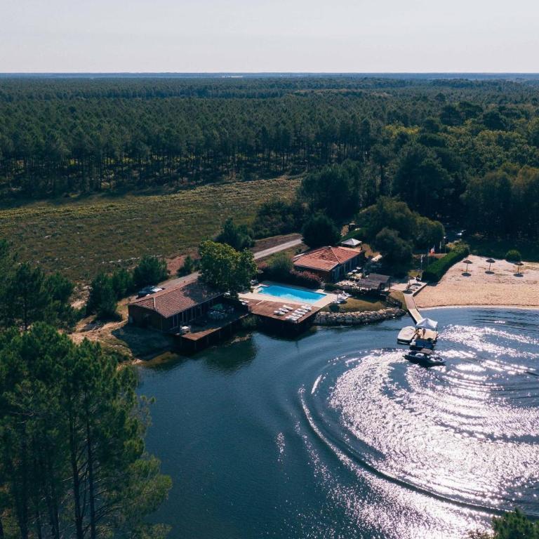 Villa avec vue sur le lac Domaine de Pitrot - Villa 3 Chambres - 3