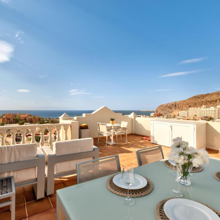 Paraiso B18 PENTHOUSE SEA VIEW & SUNNY TERRACES - Casa de 2 dormitorios - 2