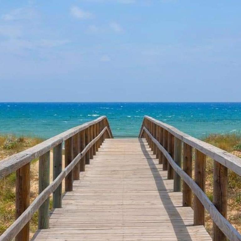 Costa de Verano Apartment with swimming pool in the center of Torrevieja - Two-Bedroom Apartment - 32