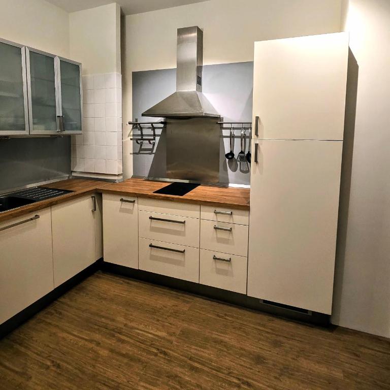 Residenza Roma 19 - Appartamento con 2 Camere da Letto - 17