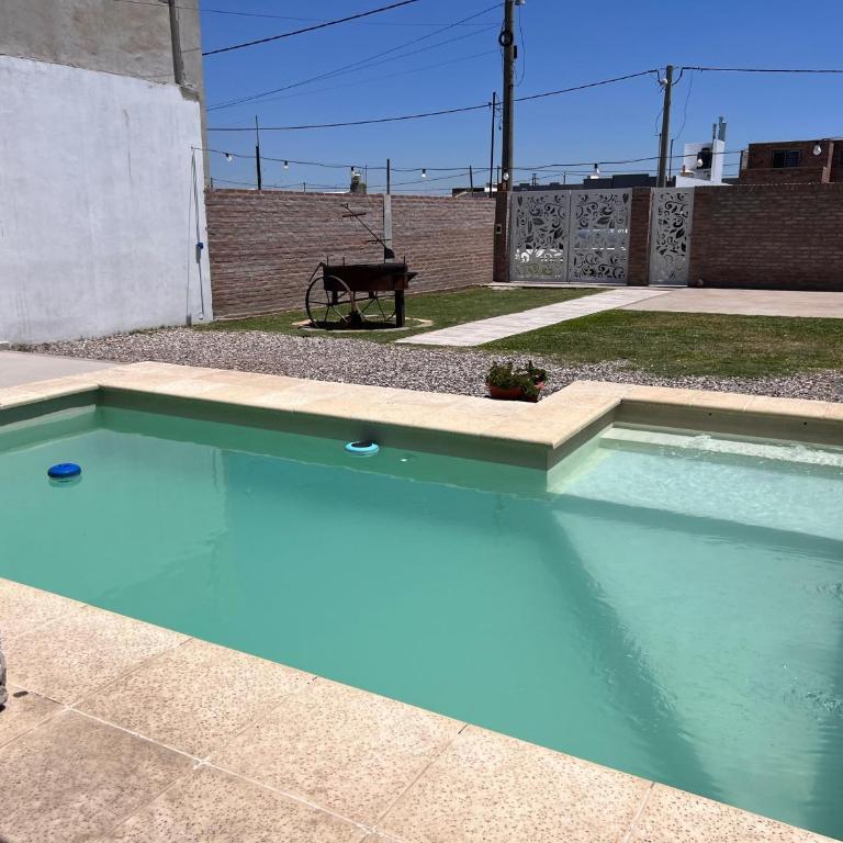 Casa Hospedaje Con Pileta - Two-Bedroom House - 2