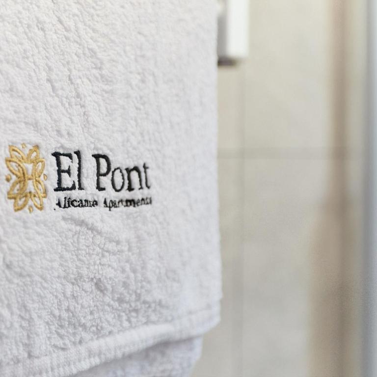 El Pont Alicante Apartments - Deluxe Studio - 8