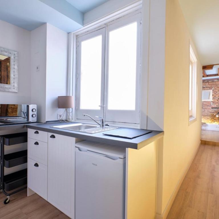 ººººPY Historical CityCentre WiFi AC SmartTVºººº - One-Bedroom Apartment - 3