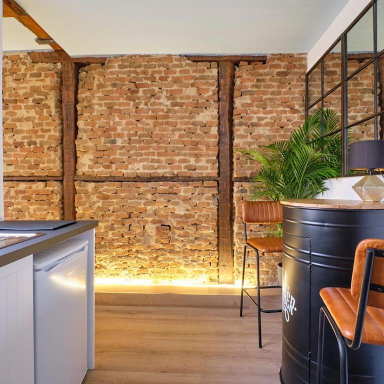 ººººPY Historical CityCentre WiFi AC SmartTVºººº - One-Bedroom Apartment - 6
