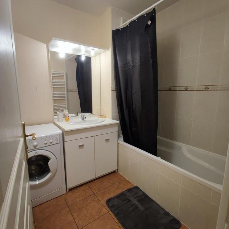 Le Madeleine - Parking gratuit- Balcon - Fibre - Apartamento de 1 dormitorio - 6