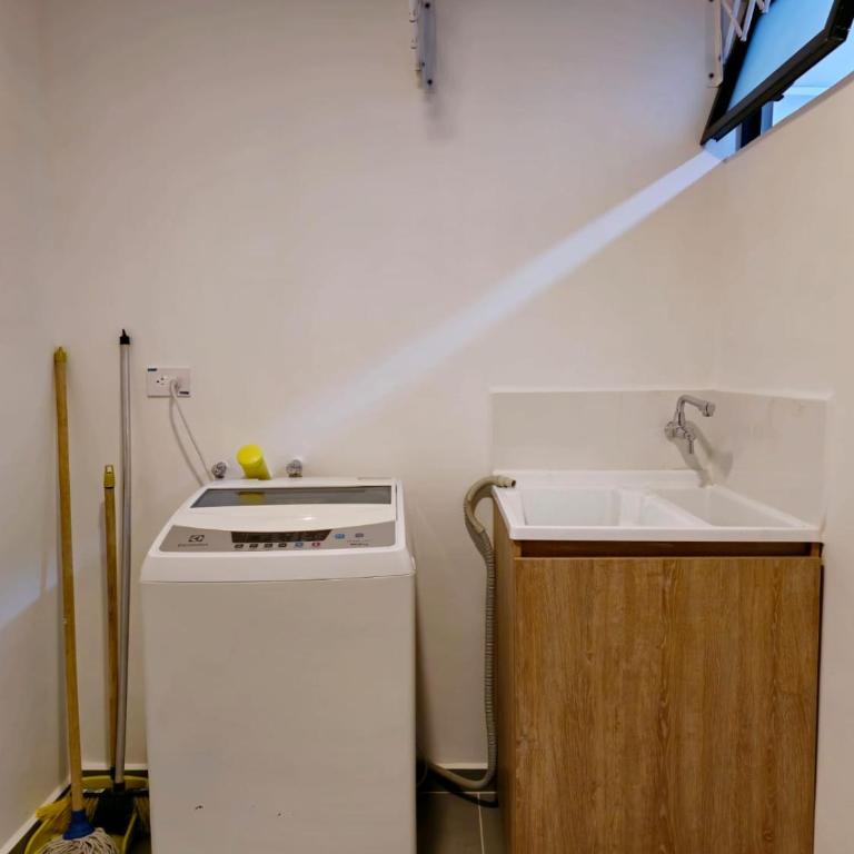 Casa Privada Vacacional a 2m del Aeropuerto Eden, 20m Parque Del Cafe y Armenia tiene Pisicna, Jacuzzy 3HA By Molca Xperiences - Apartamento de 3 dormitorios - 27