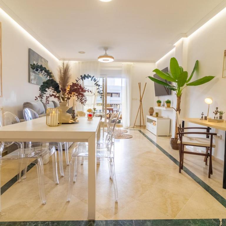 Apartamento Gala en la Miilla de Oro Marbella - Two-Bedroom Apartment - 6