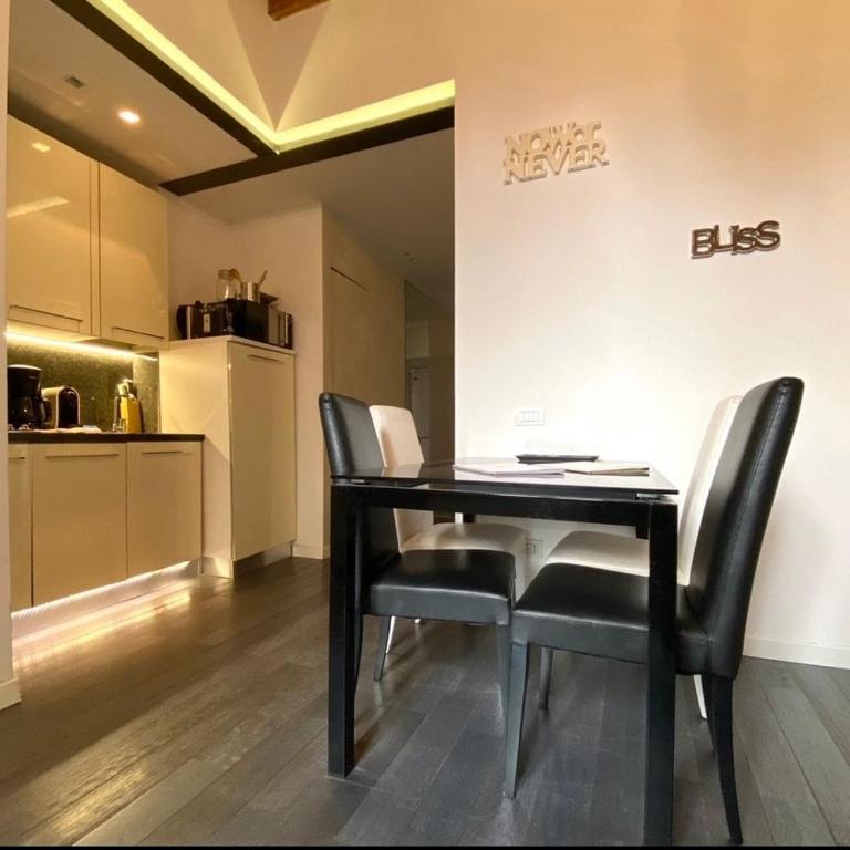 Proconsolo-2 steps from the cathedral - Appartamento con 2 Camere da Letto - 2