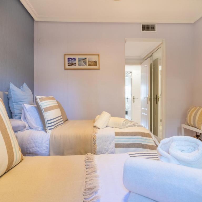 Apartamento Gala en la Miilla de Oro Marbella - Two-Bedroom Apartment - 19