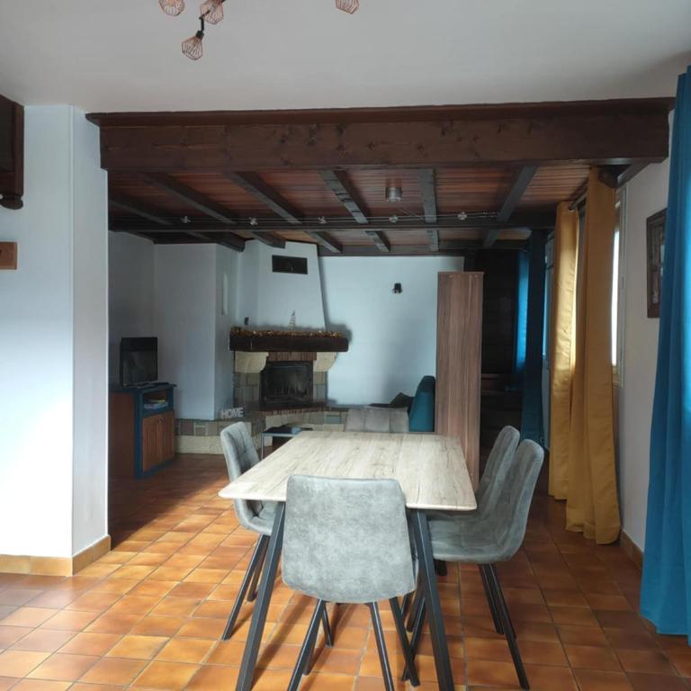 Charmant T2 spacieux au pied de Montdauphin - Appartement 1 Chambre - 9