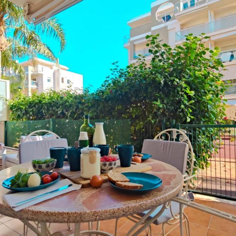 Blue Dream by Edeal HOMES - Two-Bedroom Apartment - 8