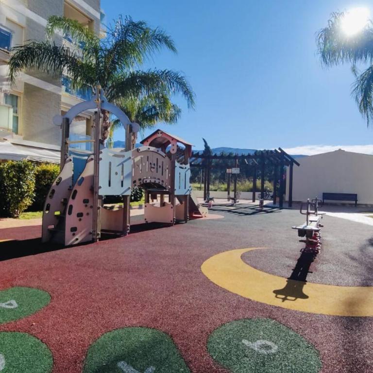 Blue Dream by Edeal HOMES - Two-Bedroom Apartment - 36