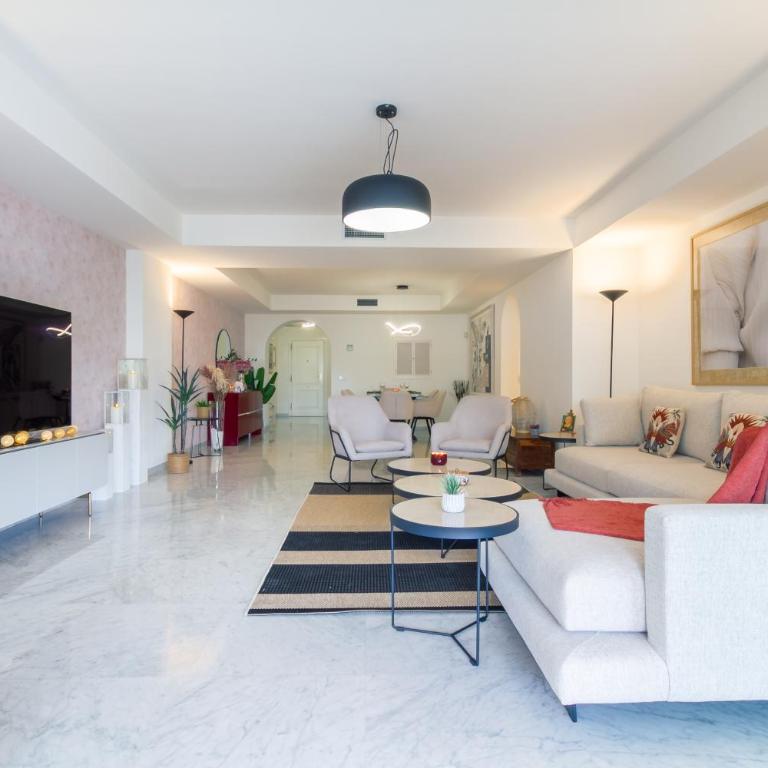 MARBELLA BANUS SUITES - Playas del Duque Luxury - Apartamento Premium de 3 dormitorios con balcón - 6