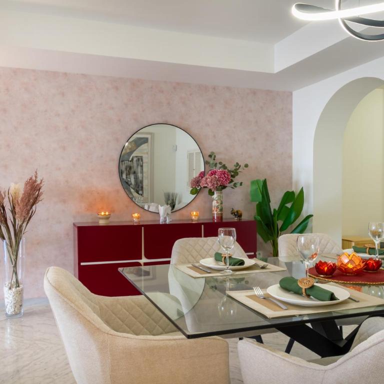 MARBELLA BANUS SUITES - Playas del Duque Luxury - Apartamento Premium de 3 dormitorios con balcón - 72