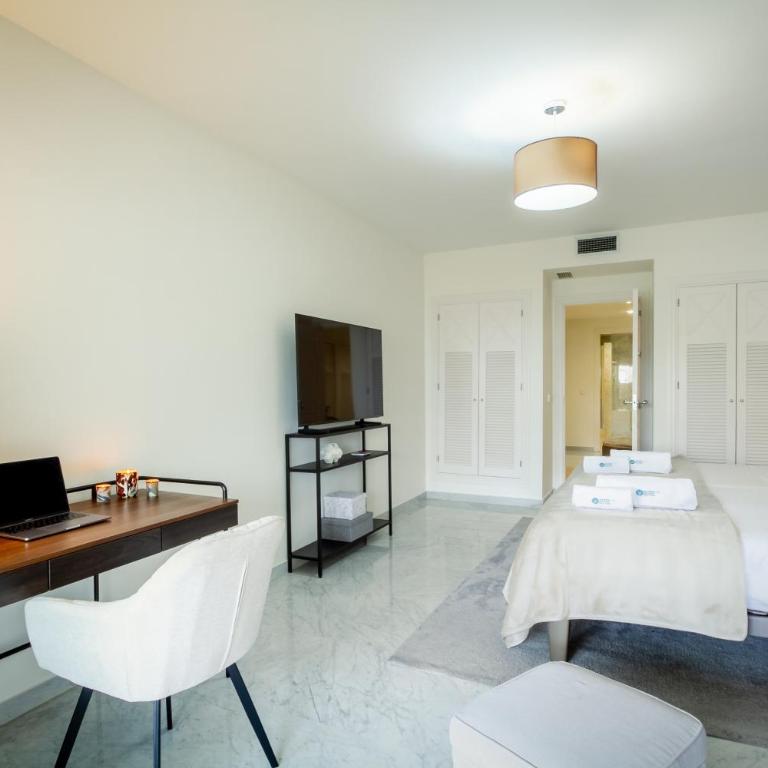 MARBELLA BANUS SUITES - Playas del Duque Luxury - Apartamento Premium de 3 dormitorios con balcón - 29