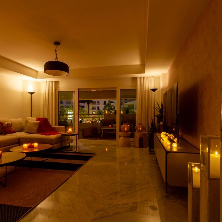 MARBELLA BANUS SUITES - Playas del Duque Luxury - Apartamento Premium de 3 dormitorios con balcón - 7