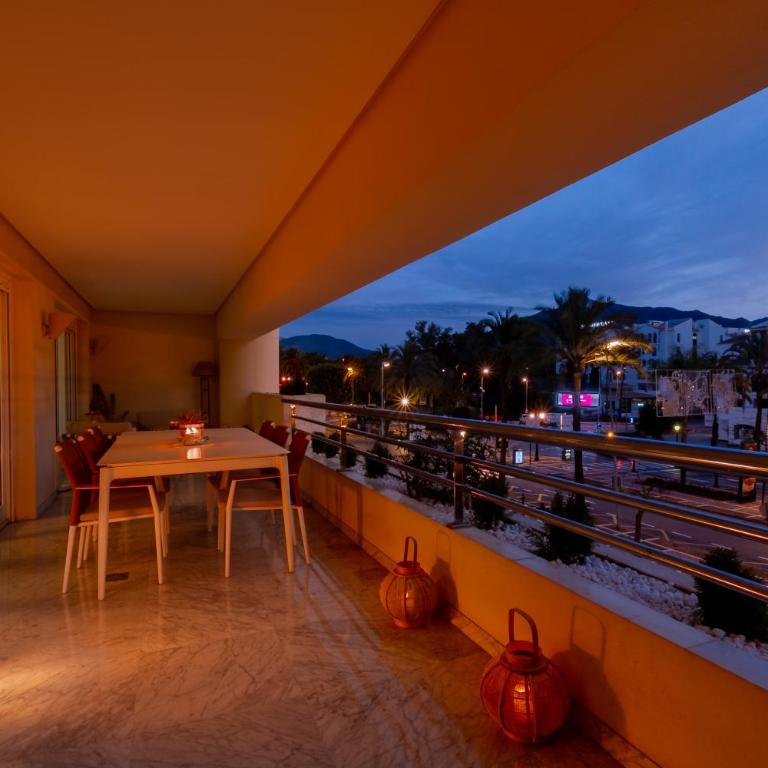 MARBELLA BANUS SUITES - Playas del Duque Luxury - Apartamento Premium de 3 dormitorios con balcón - 21