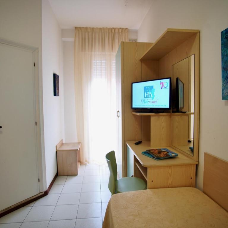 Hotel Dell'Angelo - Camera Tripla - 1
