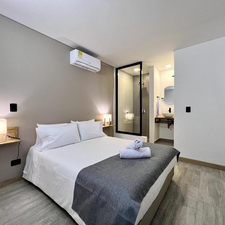 NOWA Bali House - AC & Heated Pool in Provenza - Apartment - 28