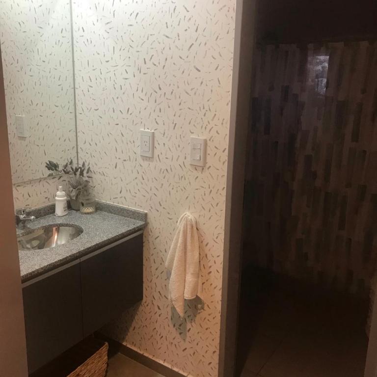 Departamento 2 habitaciones, hermosa energía - Apartamento de 2 dormitorios con balcón - 15