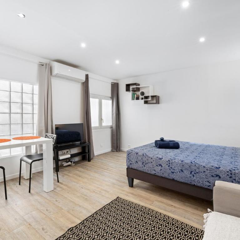 Nice Renting - PENCHIENATTI - Chic & Modern Urban Pearl Massena Old Nice - Appartement 1 Chambre - 4