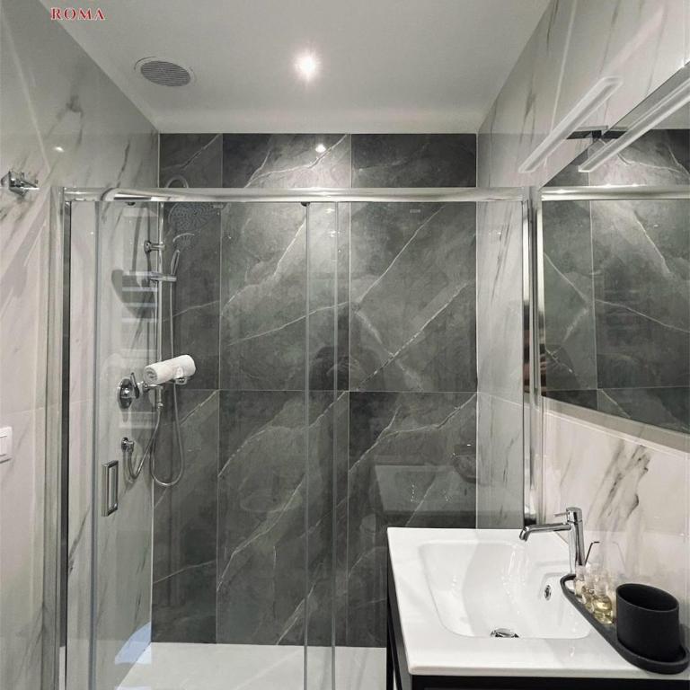 AD Vatican Luxury Rooms - by AD Roma - Comfort Dreibettzimmer mit Dusche - 12