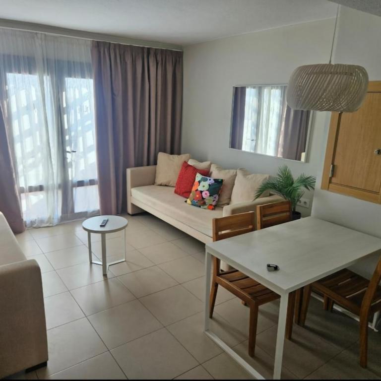 vista lobos flamingo beach - One-Bedroom Apartment - 18