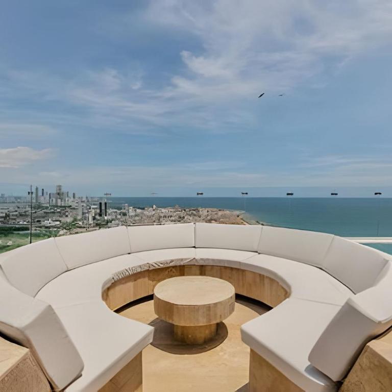Lujoso y Nuevo Cerca al Centro/ Piscina Panorámica - Apartamento Deluxe de 2 dormitorios con balcón - 51