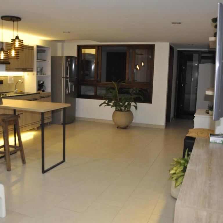 Apartamento entero cerca al Aeropuerto Internacional - Apartamento - 7