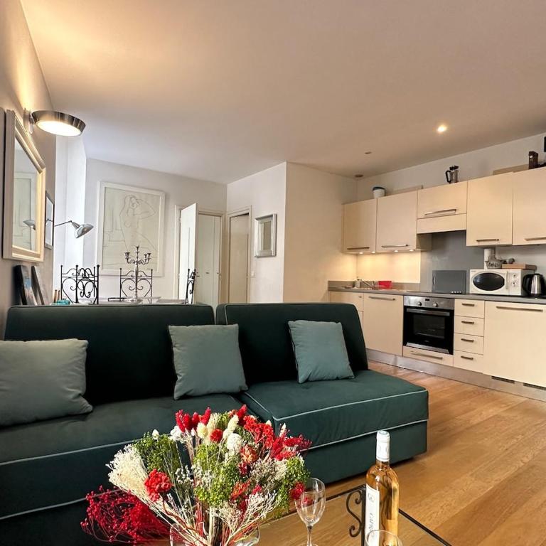 New ! Charmant spacieux 2p Vieux-Nice calme - Appartement 2 Chambres - 18
