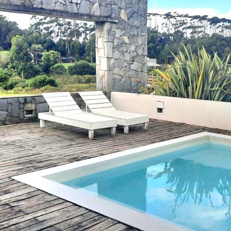 Buena Vista - Three-Bedroom House - 3