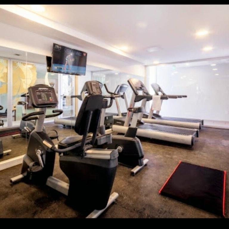 Ap 603 Recrea tu vista con los Atardeceres frente al Río - One-Bedroom Apartment - 24