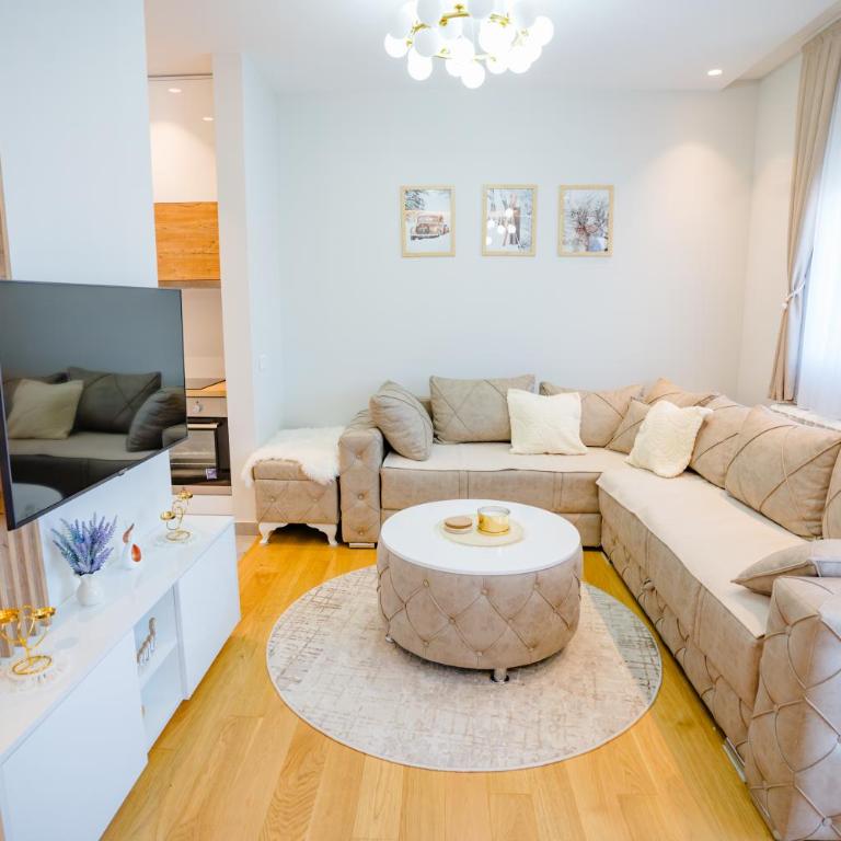 Albatros lux - One-Bedroom Apartment - 3