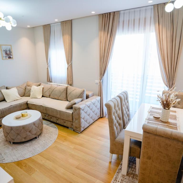 Albatros lux - One-Bedroom Apartment - 4