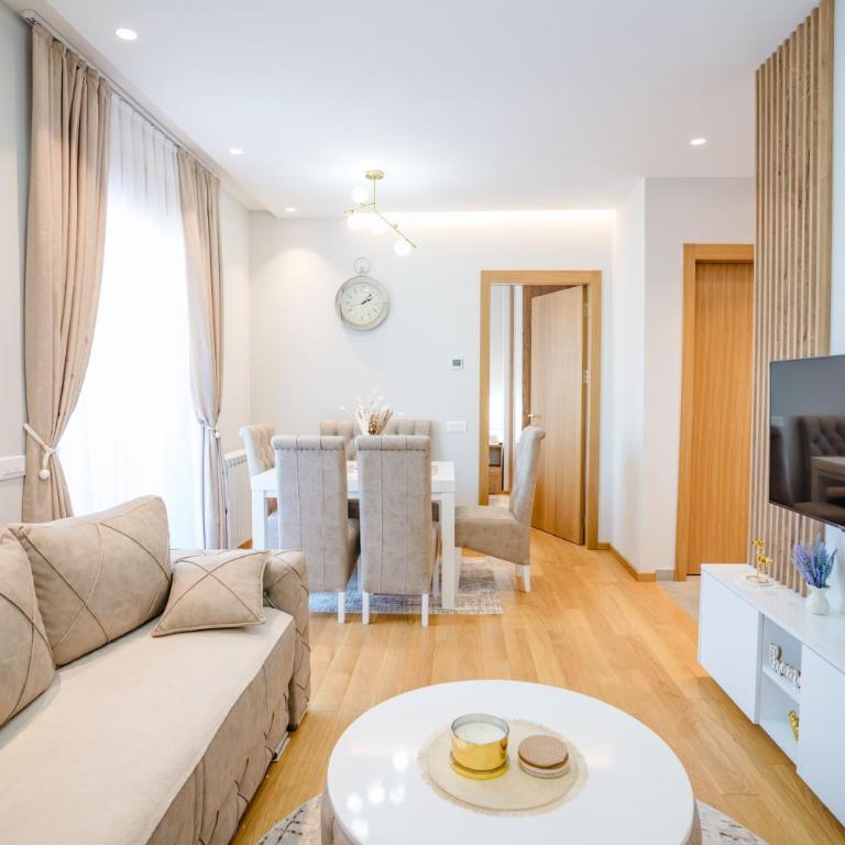Albatros lux - One-Bedroom Apartment - 7