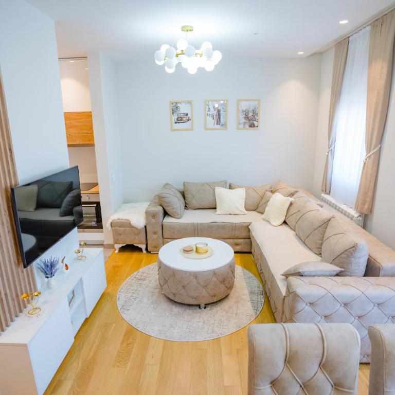 Albatros lux - One-Bedroom Apartment - 19