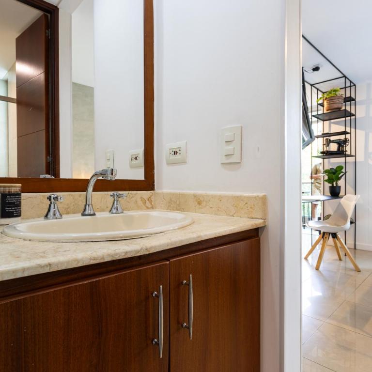 Superb Apartment in Central Poblado - Apartamento de 1 dormitorio - 31