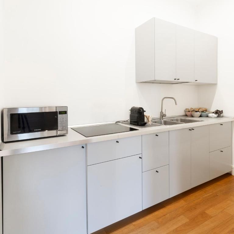 Vittore Rooms & Apartment - Deluxe Apartment - 6