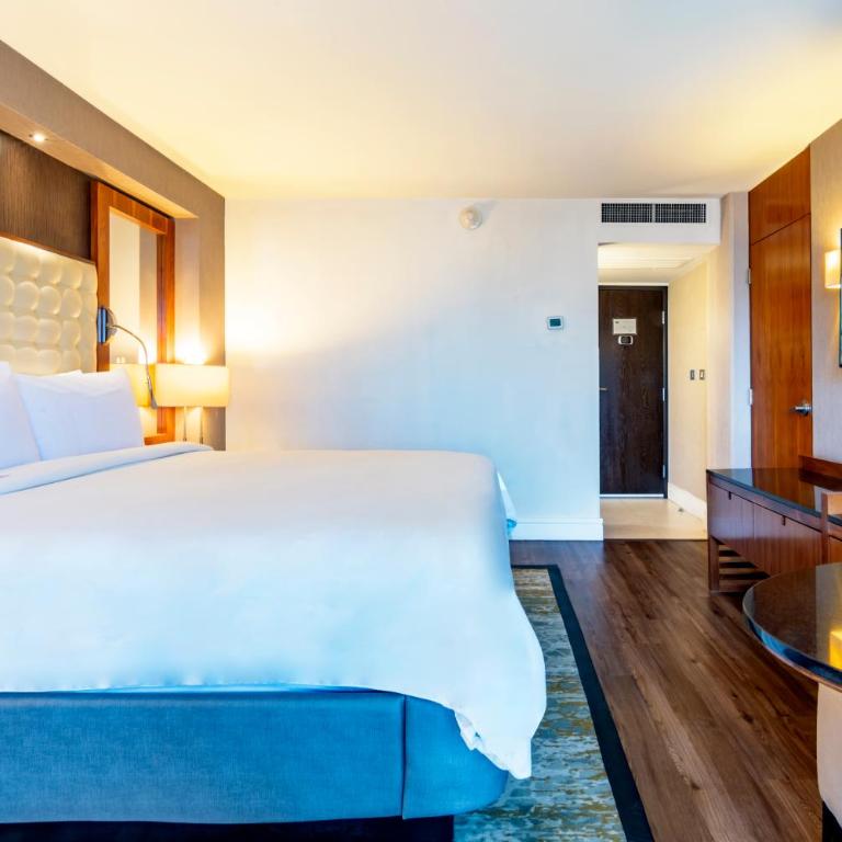 Hotel Lucerna Tijuana - Lucerna Select King Room - 7