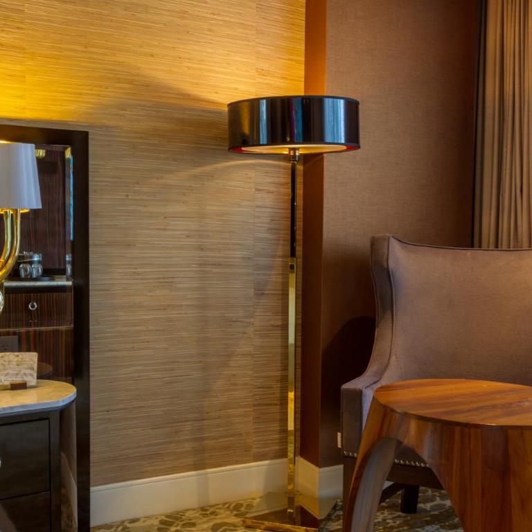 K Tower Boutique Hotel By Lucerna - Premium 2 Double Bed - 4