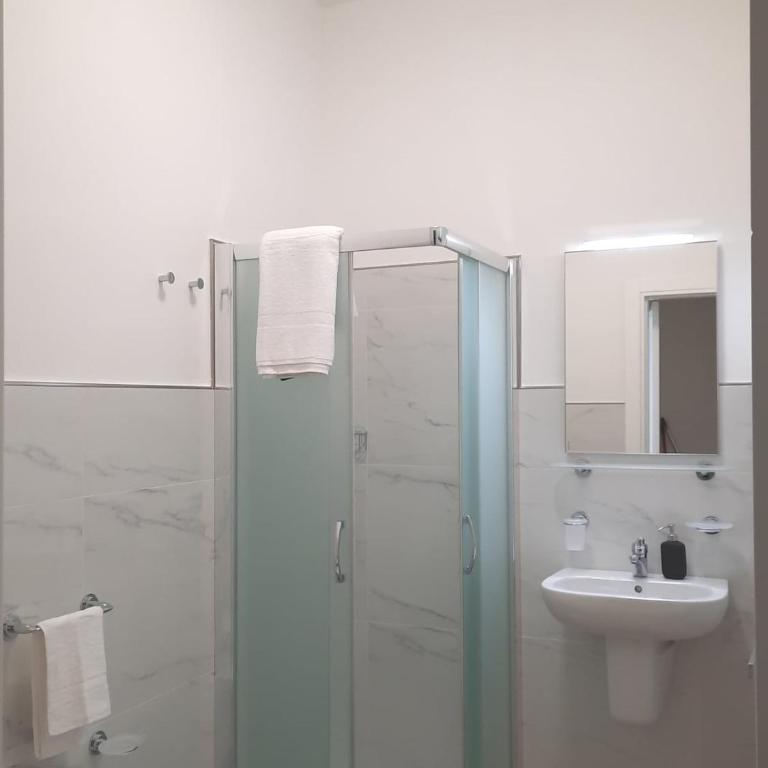 Al Cit, bilocale nuovo, centrale e silenzioso - One-Bedroom Apartment - 8