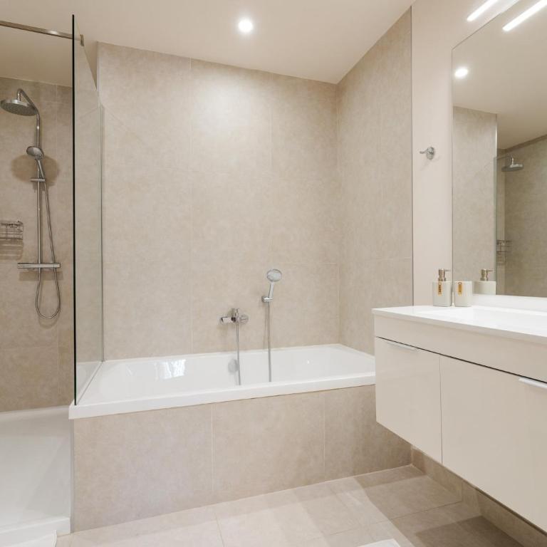 Apartment in La Cala near Sand Beach - Two-Bedroom Apartment - 27
