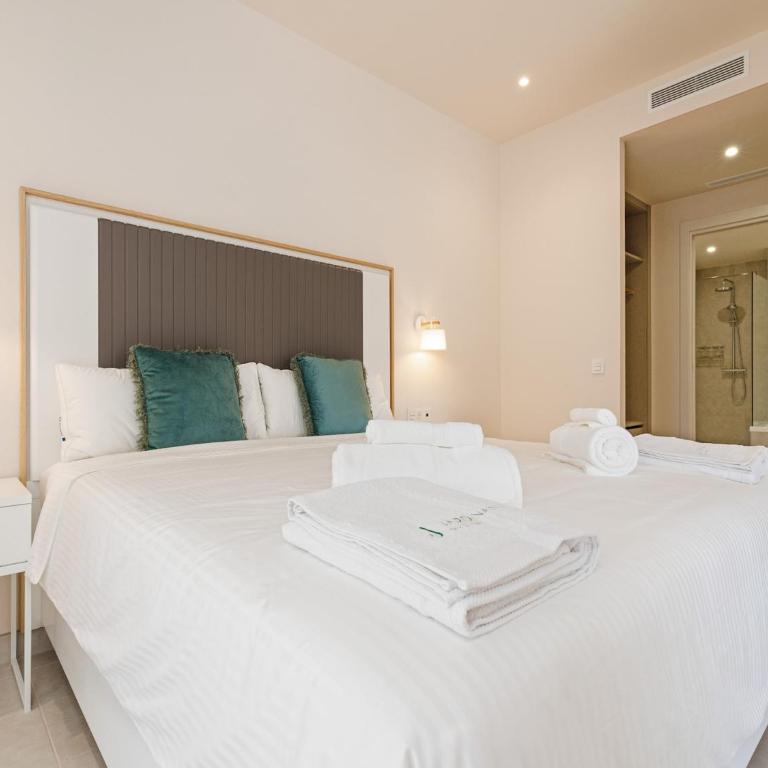 Apartment in La Cala near Sand Beach - Two-Bedroom Apartment - 24