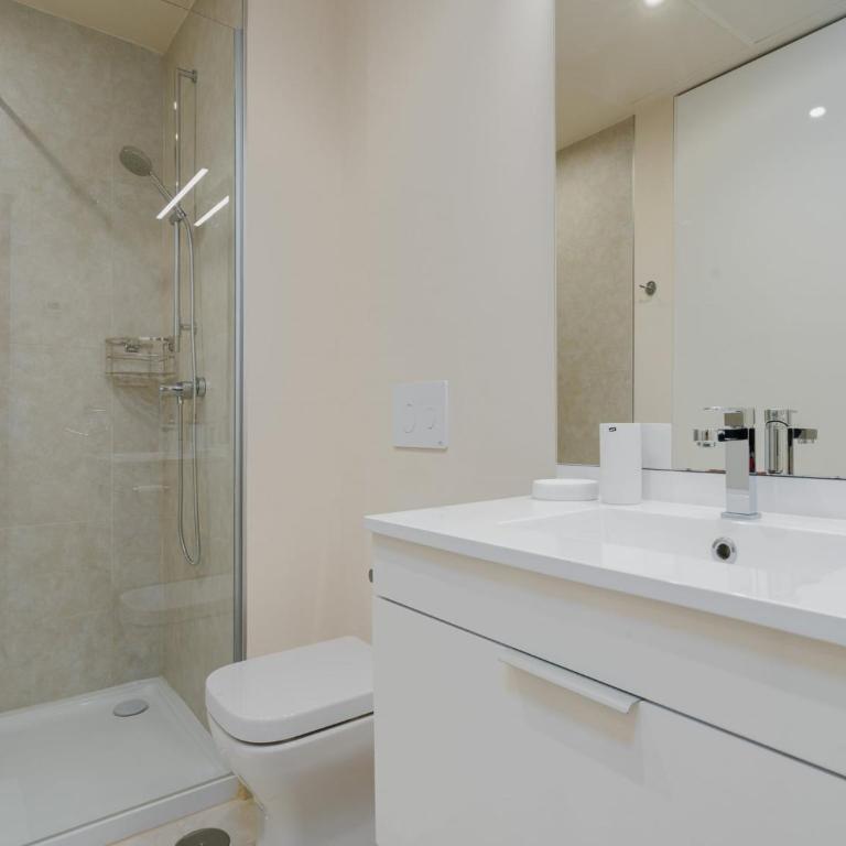 Apartment in La Cala near Sand Beach - Two-Bedroom Apartment - 29